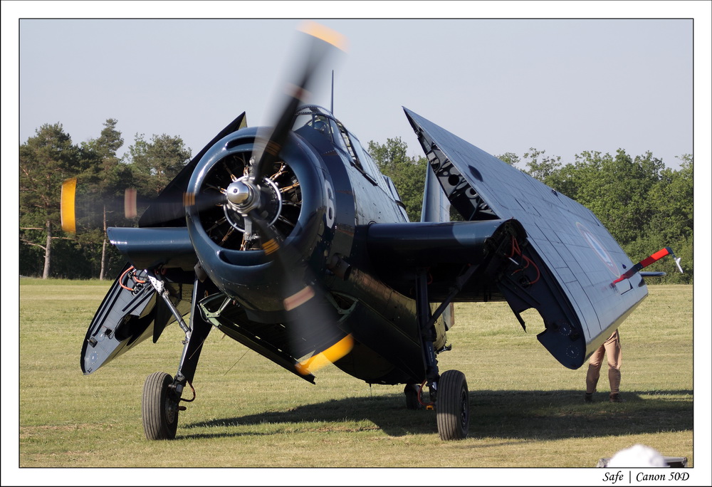 2010   05   Ferte Alais   342